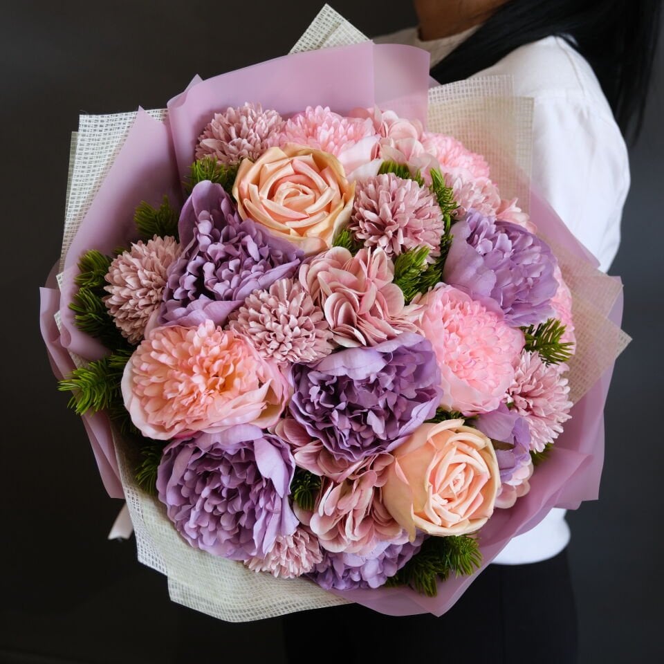 Blossom Charm - Yapay Çiçek Buketi