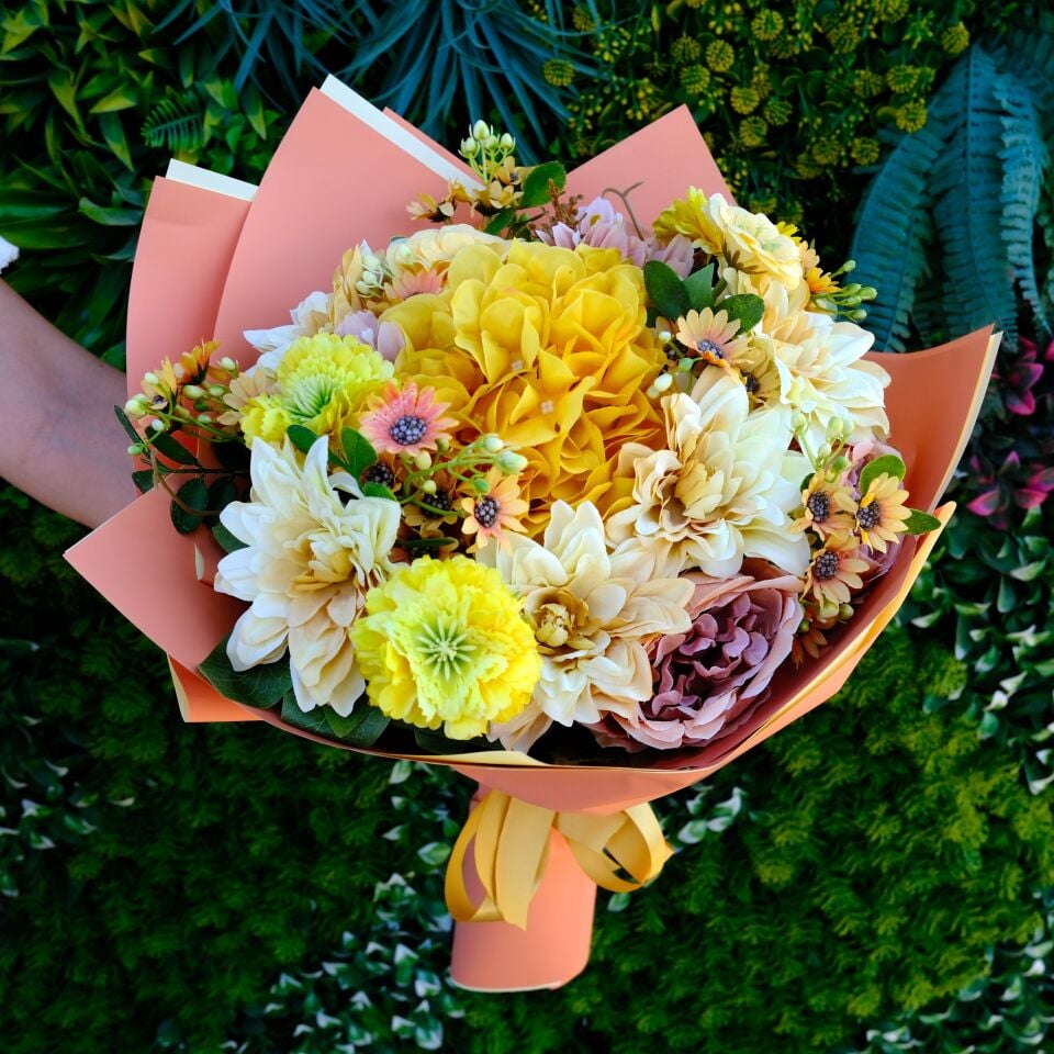 Sunlit Bouquet - Yapay Çiçek Buketi
