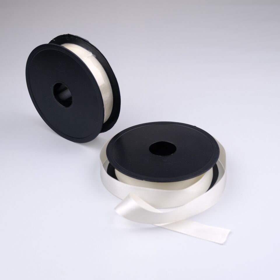 Saten Kurdele  2,5CM 25MT Kırık Beyaz