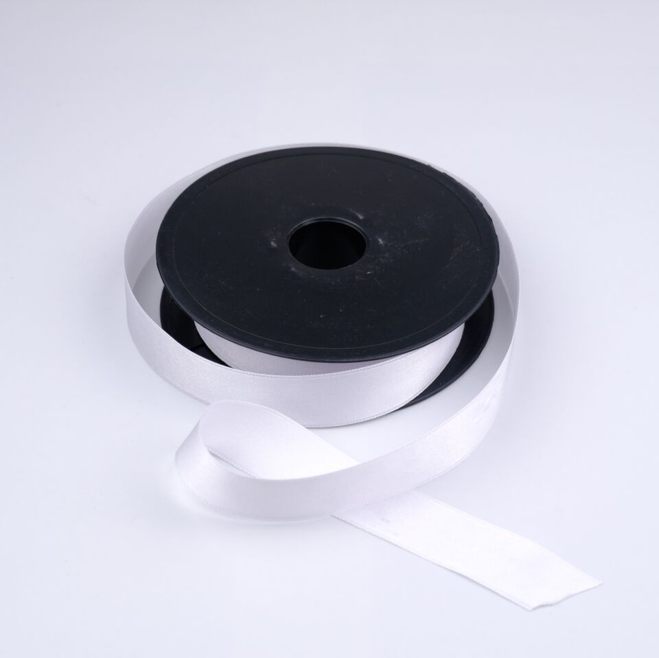 Saten Kurdele  2,5CM 25MT Beyaz