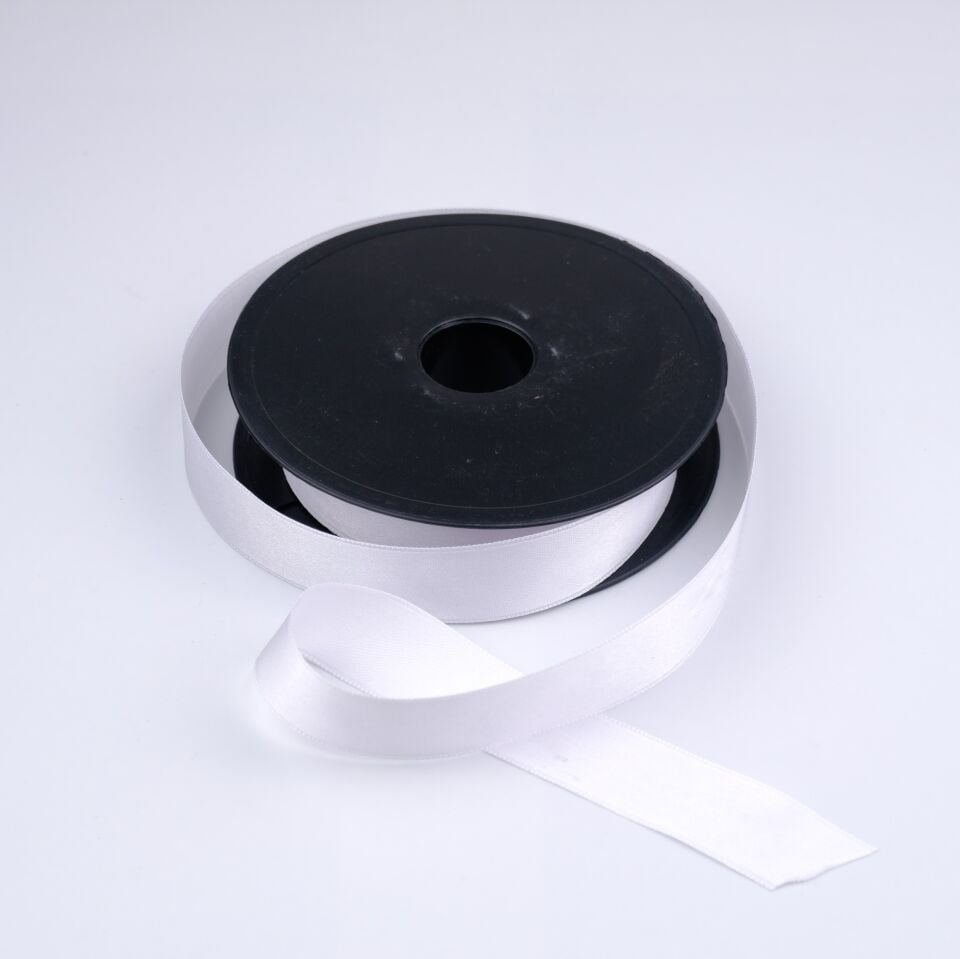 Saten Kurdele  2,5CM 25MT Beyaz