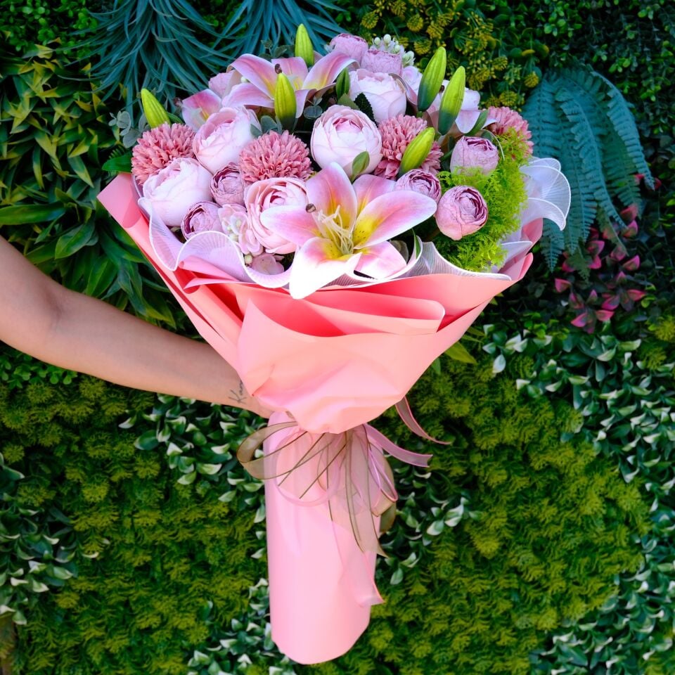 Blush Garden – Yapay Çiçek Buketi